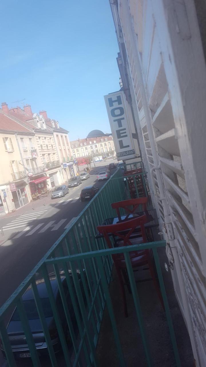Hotel De La Cloche Sp แร็งส์ ภายนอก รูปภาพ