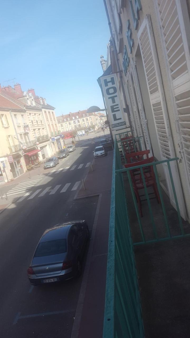 Hotel De La Cloche Sp แร็งส์ ภายนอก รูปภาพ